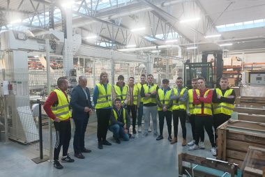 Zdjęcie z galerii Wycieczka zawodowa do firmy VIVENTO w Gręboszowie 27.01.2023