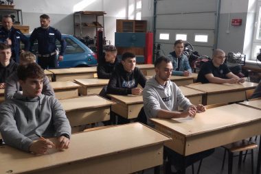 Zdjęcie z galerii Powiatowy Turniej Motoryzacyjny 18.04.2023