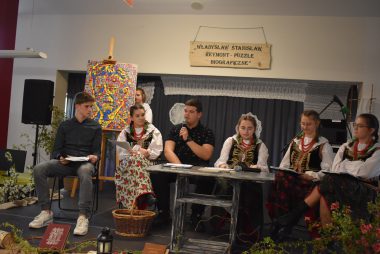 Zdjęcie z galerii Spektakl pt. „Władysław Stanisław Reymont-puzzle biograficzne” 20.04.2023