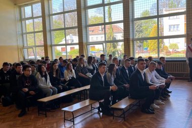 Zdjęcie z galerii Zakończenie roku szkolnego uczniów klasy czwartej Technikum 28.04.2023
