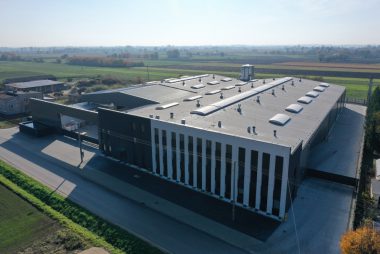 Zdjęcie z galerii Wycieczka zawodowa do firmy VIVENTO -Sękpol  w Gręboszowie 05.04.2024
