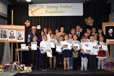 Zdjęcie z galerii Gminny Konkurs Recytatorski im. Marii Kozaczkowej 17.04.2024