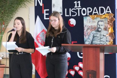 Zdjęcie z galerii Akademia z okazji 106. rocznicy Odzyskania Niepodległości 8.11.2024