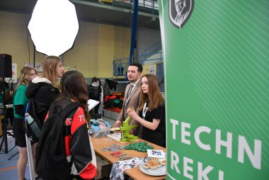Zdjęcie z galerii Powiatowe Targi Edukacyjne 26.02.2025