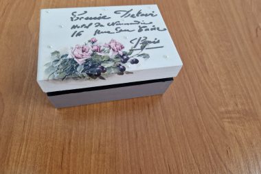 Zdjęcie z galerii Warsztaty rękodzieła decoupage 05.02.2025