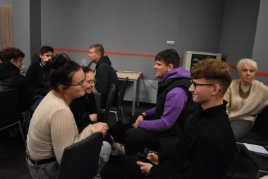 Zdjęcie z galerii Warsztaty przygotowujące do Dąbrowskiego Turnieju Debat Oxfordzkich 11.03.2025