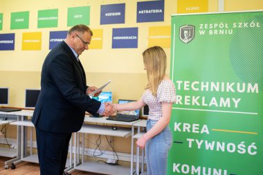 Zdjęcie z galerii Nowe kwalifikacje w Technikum Reklamy 30.04.2025