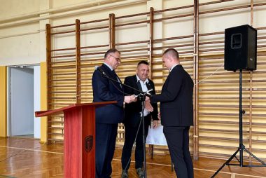 Zdjęcie z galerii Uroczystość Pożegnania Absolwentów 2025