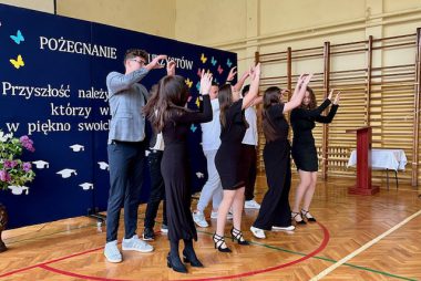 Zdjęcie z galerii Uroczystość Pożegnania Absolwentów 2025