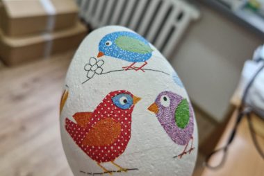 Zdjęcie z galerii Wielkanocne warsztaty rękodzieła decoupage w ZS w Brniu 16.04.2025