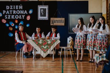 Zdjęcie z galerii Dzień Patrona Szkoły 02.12.2025