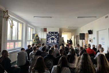 Zdjęcie z galerii Szkolny Opłatek 19.12.2025