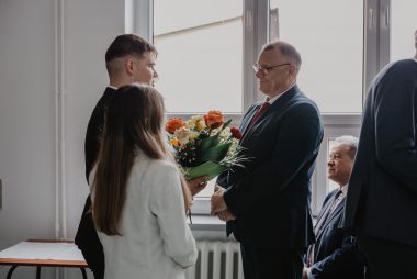 Zdjęcie z galerii Uroczyste pożegnanie klasy V technikum architektury krajobrazu 24.04.2026