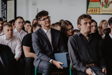 Zdjęcie z galerii Uroczyste pożegnanie klasy V technikum architektury krajobrazu 24.04.2026