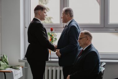 Zdjęcie z galerii Uroczyste pożegnanie klasy V technikum architektury krajobrazu 24.04.2026