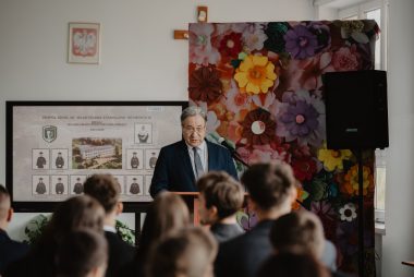 Zdjęcie z galerii Uroczyste pożegnanie klasy V technikum architektury krajobrazu 24.04.2026