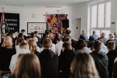 Zdjęcie z galerii Uroczyste pożegnanie klasy V technikum architektury krajobrazu 24.04.2026