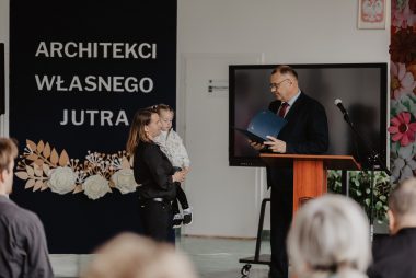 Zdjęcie z galerii Uroczyste pożegnanie klasy V technikum architektury krajobrazu 24.04.2026