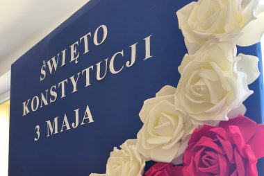 Zdjęcie z galerii Uroczysty apel z okazji Święta Konstytucji 3 Maja 30.04.2026