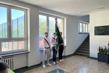 Zdjęcie z galerii Uroczysty apel z okazji Święta Konstytucji 3 Maja 30.04.2026