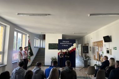 Zdjęcie z galerii Uroczysty apel z okazji Święta Konstytucji 3 Maja 30.04.2026