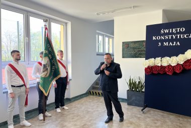 Zdjęcie z galerii Uroczysty apel z okazji Święta Konstytucji 3 Maja 30.04.2026
