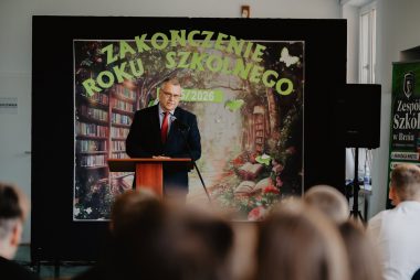 Zdjęcie z galerii Zakończenie roku szkolnego 2025/2026 w Zespole Szkół w Brniu 26.06.2026